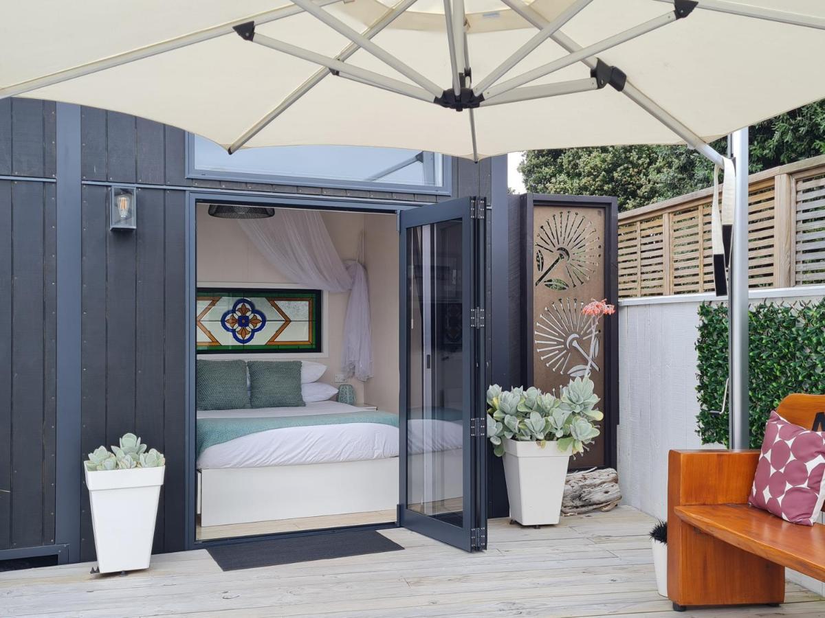 Aroha Tiny House Peka Peka Apartment Waikanae Exterior photo